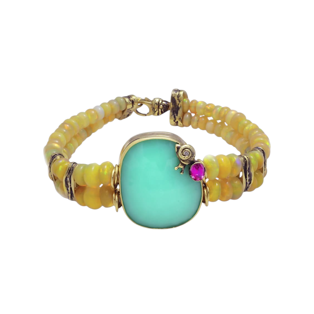 Браслет с хризопразом и опалами