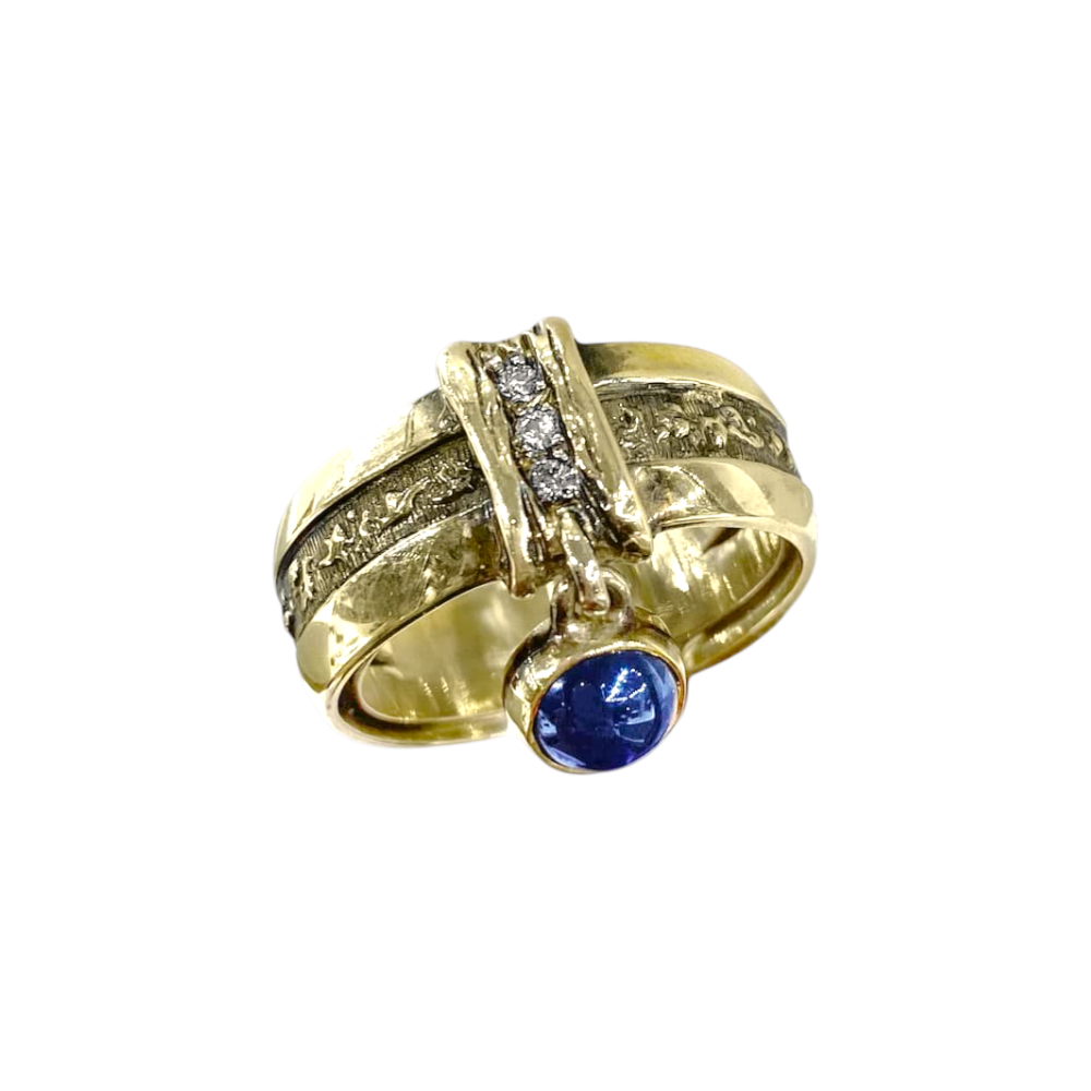 Кольцо с сапфиром