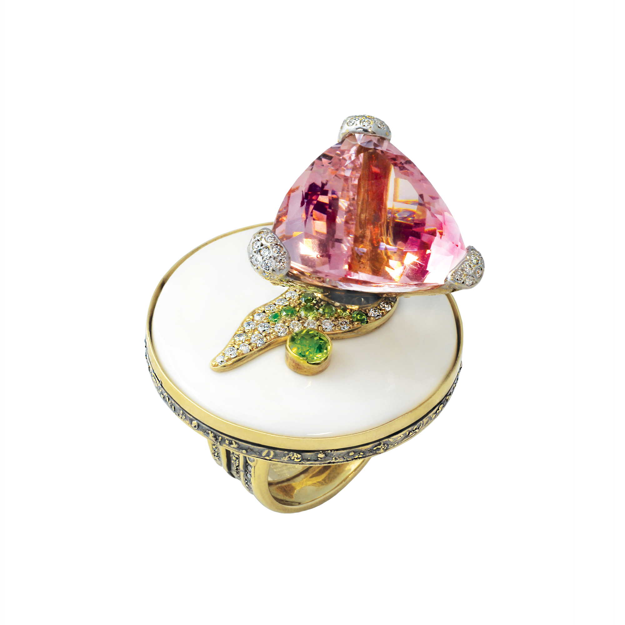 Кольцо с морганитом и кахолонгом