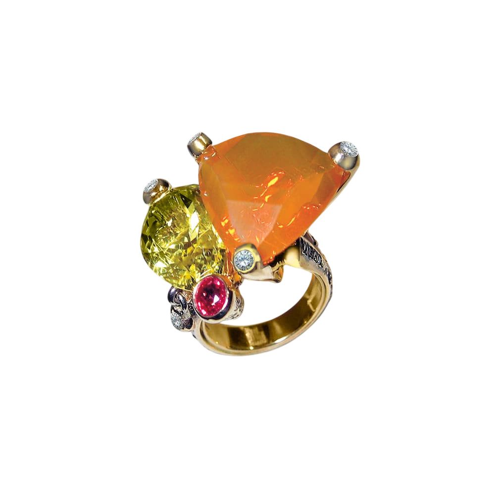 Кольцо с огненным опалом