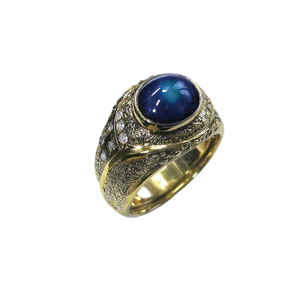 Кольцо с сапфиром