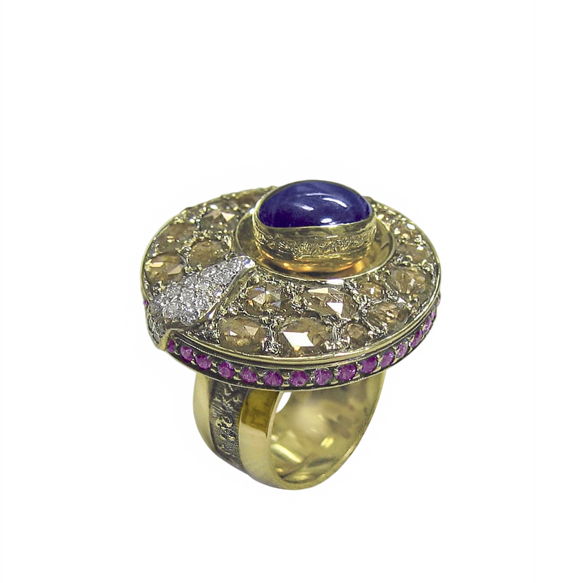 Кольцо с сапфиром