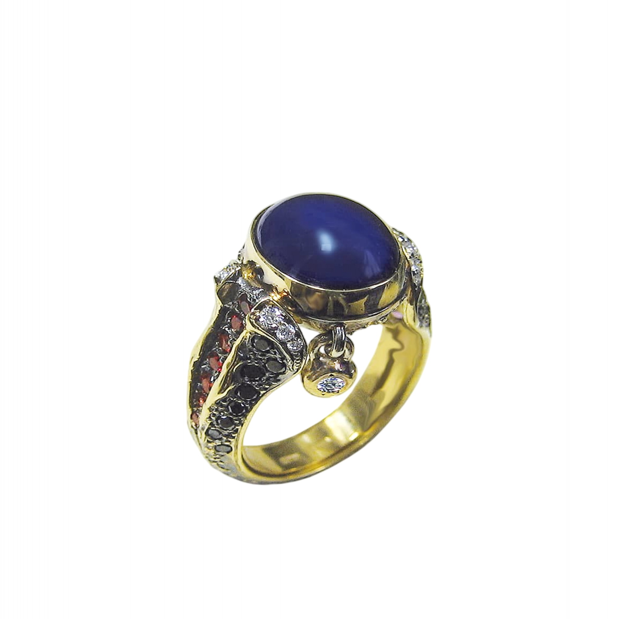 Кольцо с сапфиром