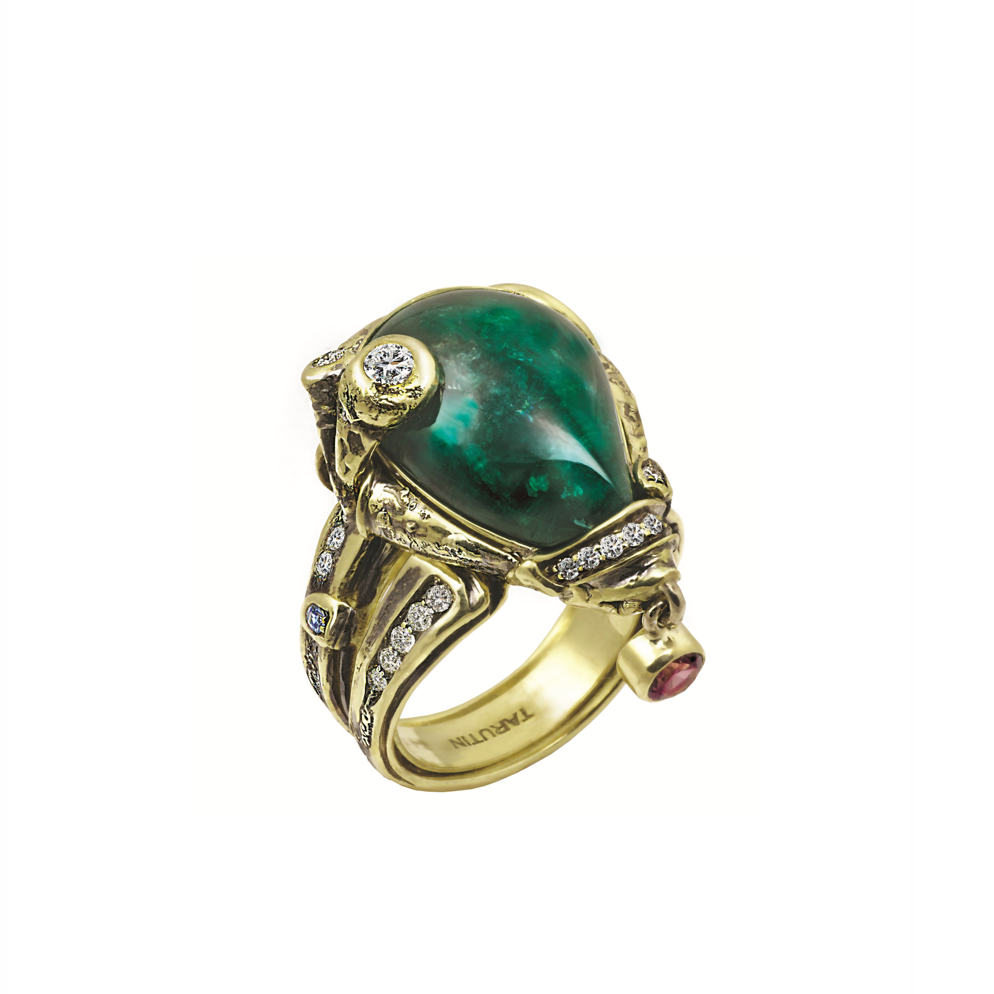 Кольцо с изумрудом