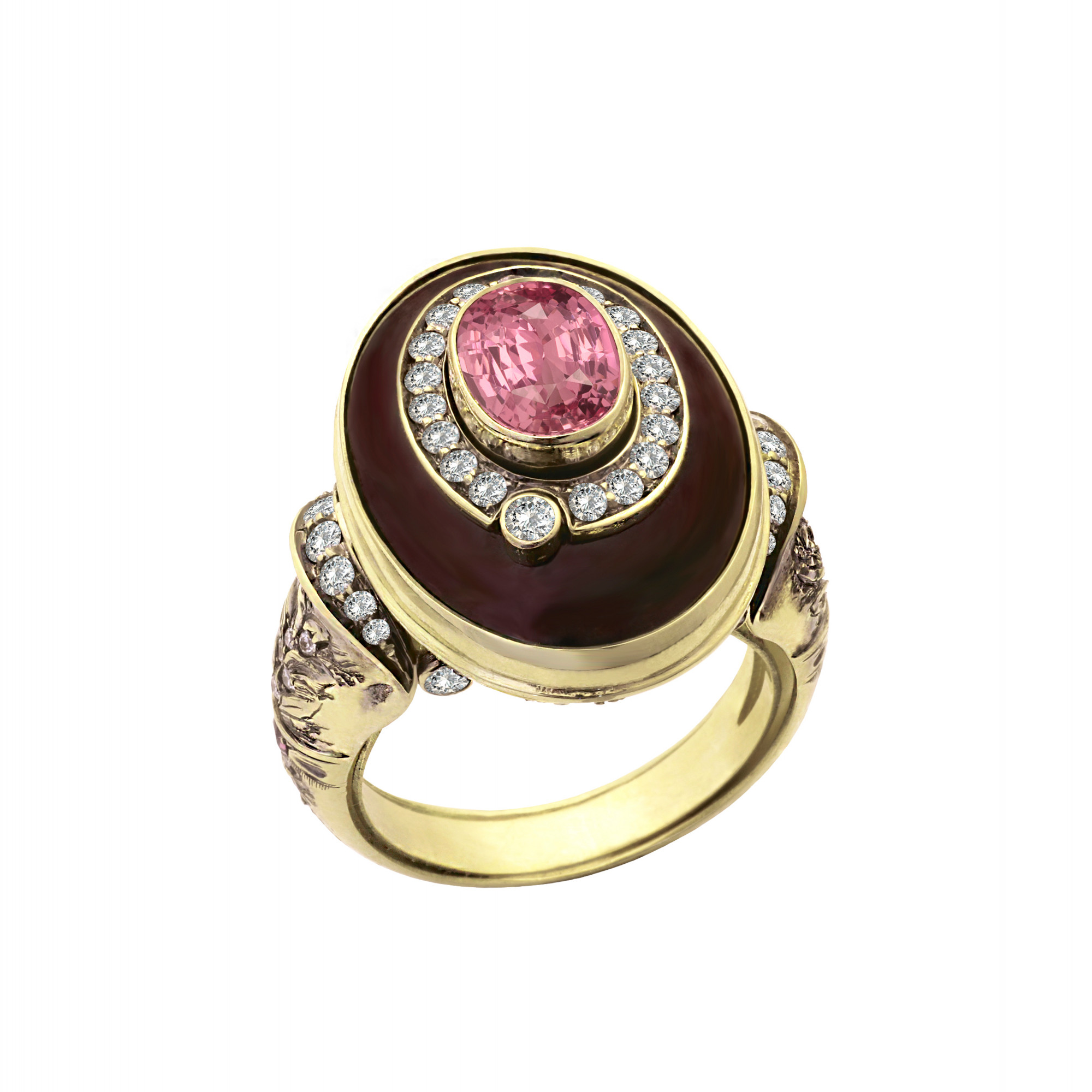 Кольцо с сапфиром Падпараджа