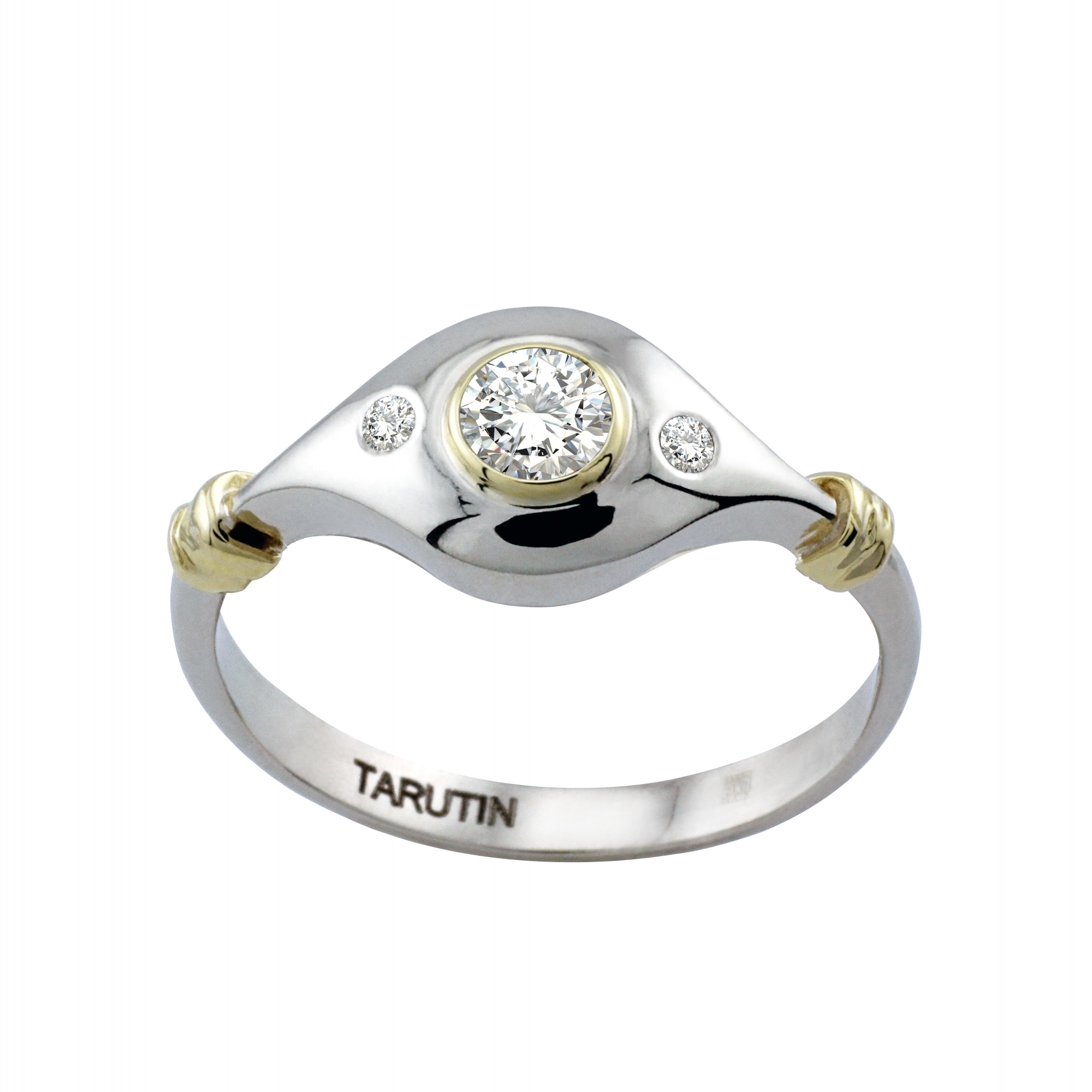 Кольцо с бриллиантами